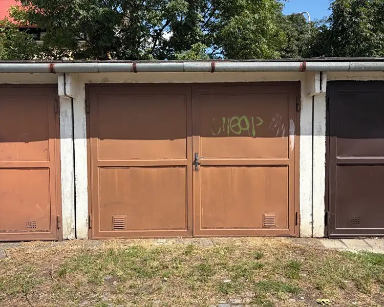 Prodej garáže 19 m², Opava – náhled fotky 3