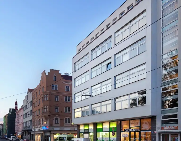 Pronájem kanceláře 50 m², Praha – náhled fotky 1