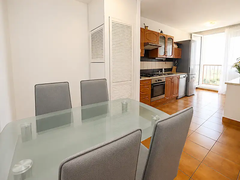 Prodej bytu 3+1 77 m², Praha – náhled fotky 2