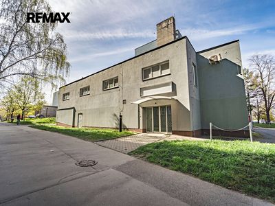 Pronájem obchodního prostoru 661 m²