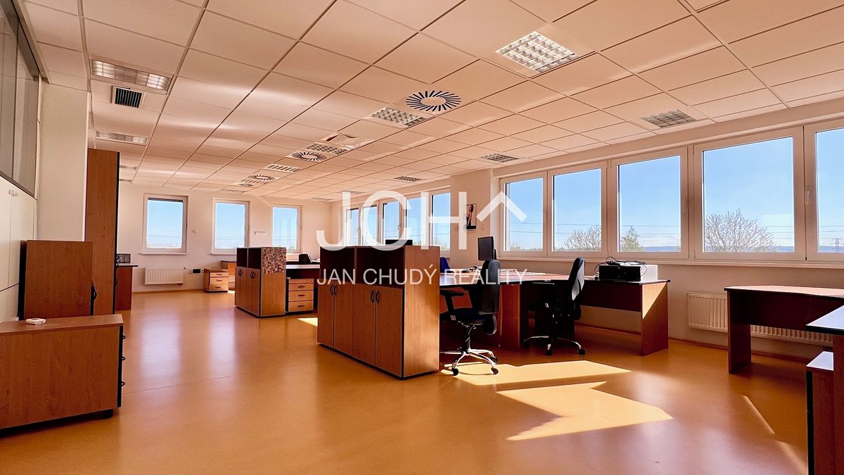 Pronájem obchodního prostoru 70 m²