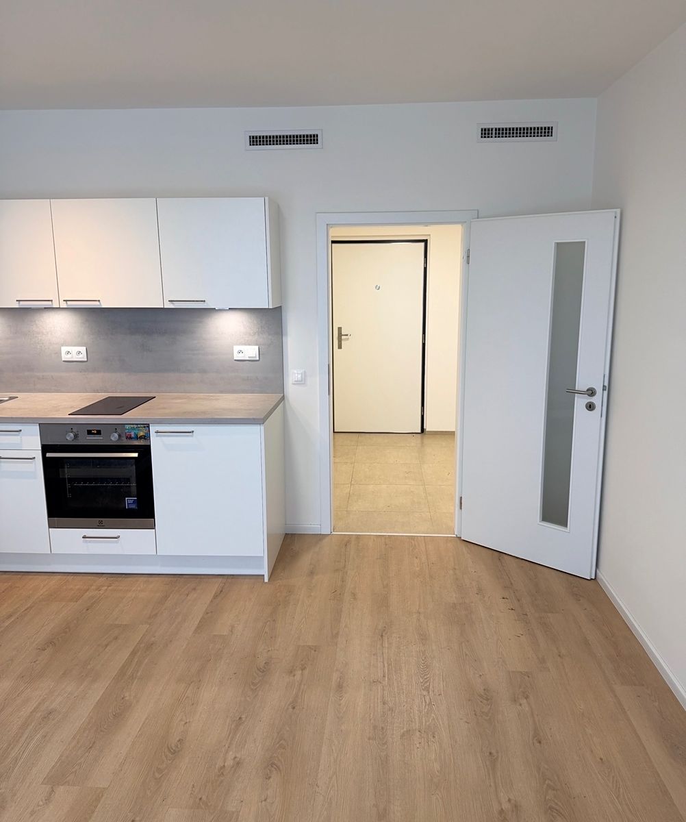 Prodej bytu 1+kk 35 m² – fotografie 2