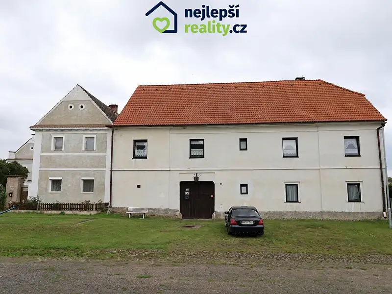Prodej vícegeneračního domu 446 m², pozemek 782 m², Kozly – náhled fotky 1