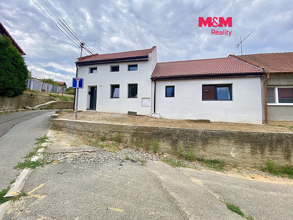 Prodej rodinného domu 100 m², pozemek 282 m²