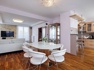 Prodej bytu 4+kk 137 m²