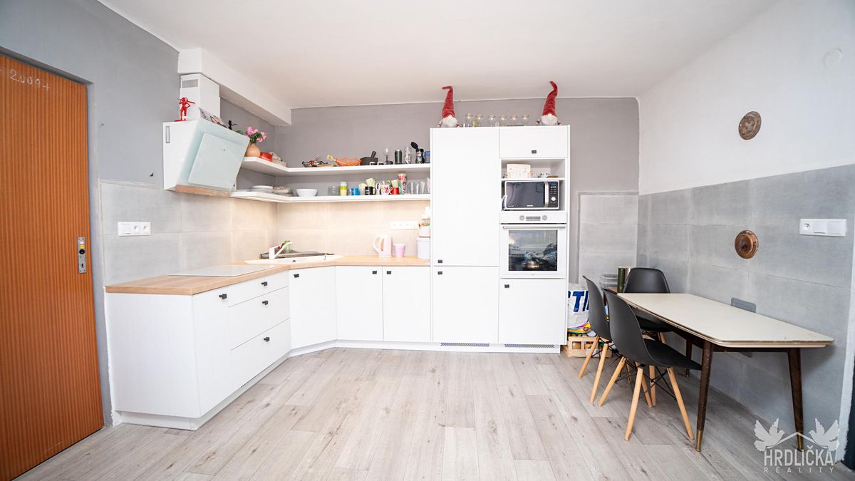 Prodej rodinného domu 76 m², pozemek 551 m² – fotografie 4