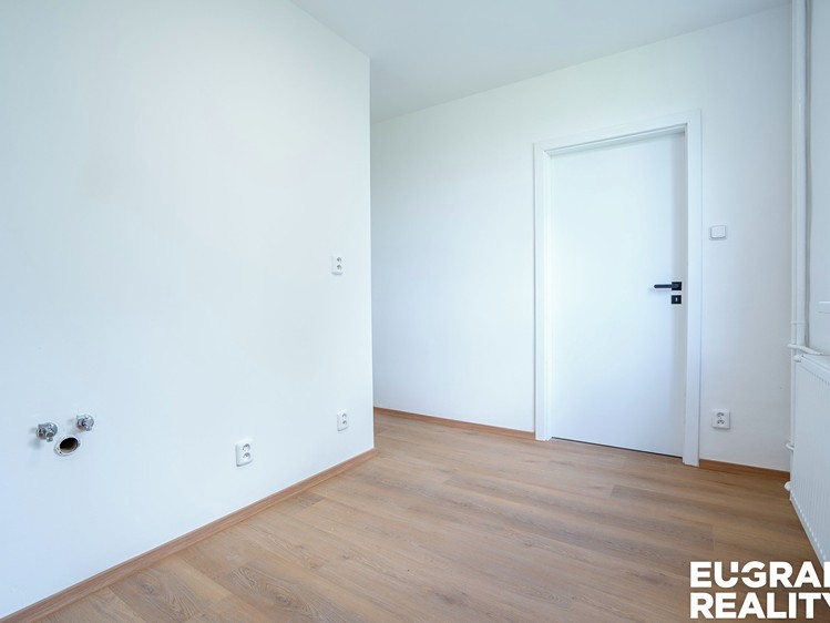 Prodej bytu 2+1, 50 m² (8 z 15)