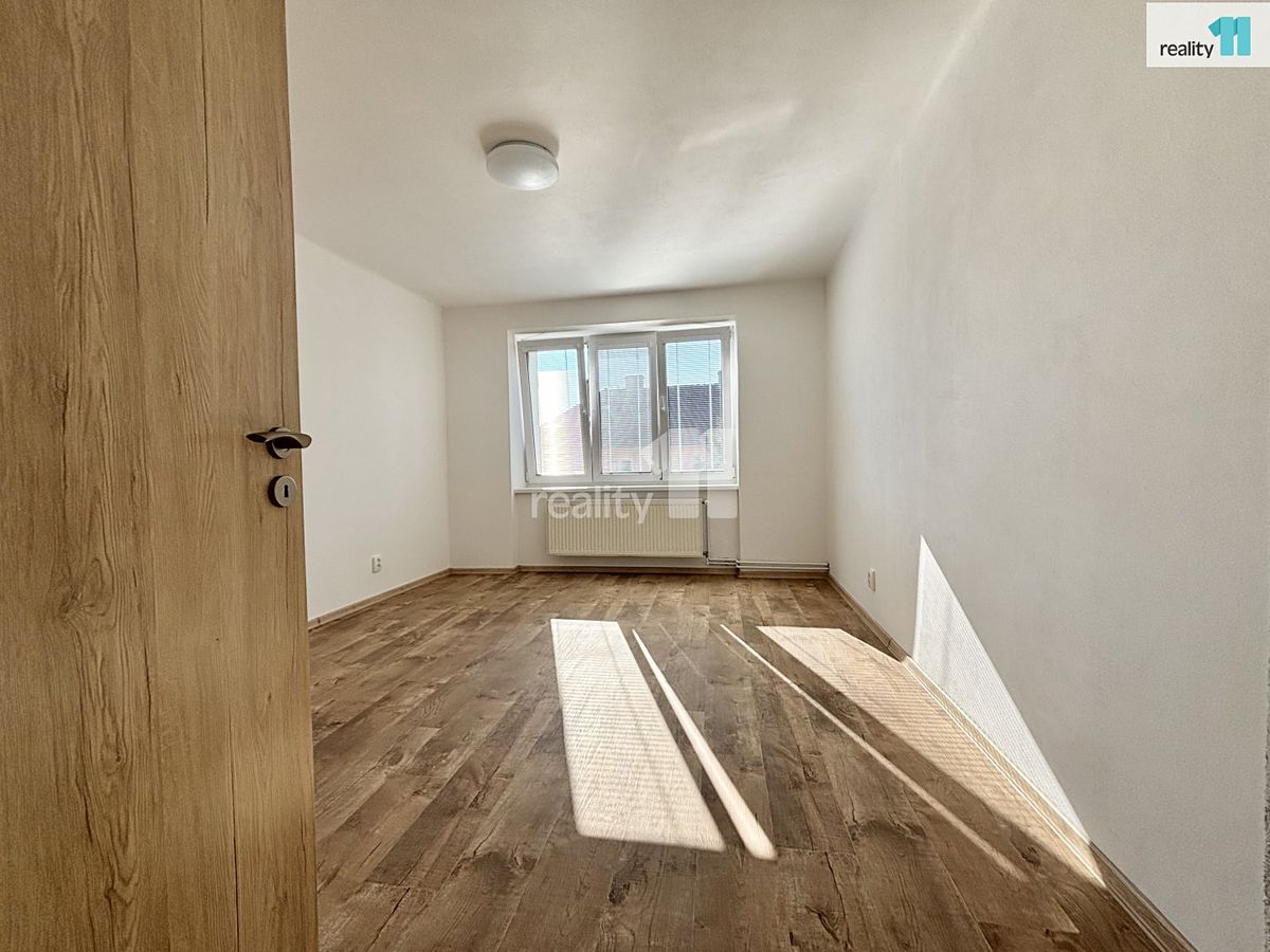 Pronájem bytu 2+1 52 m² – fotografie 5