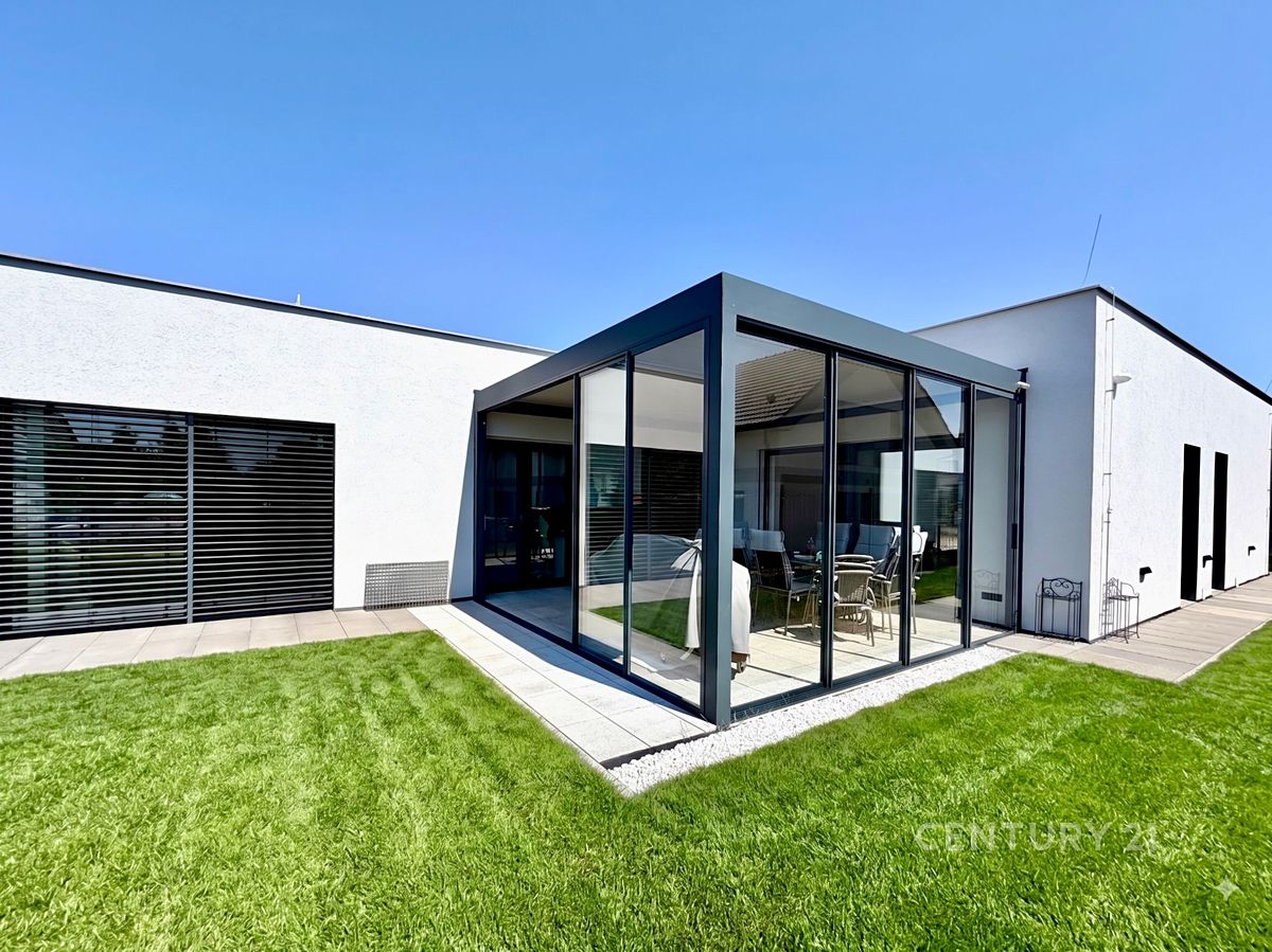 Prodej rodinného domu 182 m², pozemek 1127 m² – fotografie 4