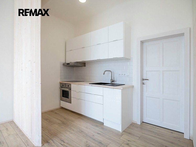 Квартира 1+kk на продаж, 28 м² (4 з 24)