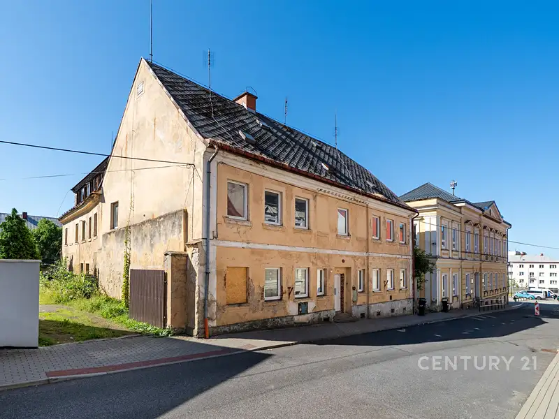 Prodej rodinného domu 726 m², pozemek 111 m², Nové Město pod Smrkem – náhled fotky 2