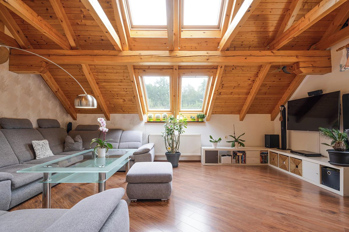 Prodej rodinného domu 204 m², pozemek 970 m² – fotografie 3