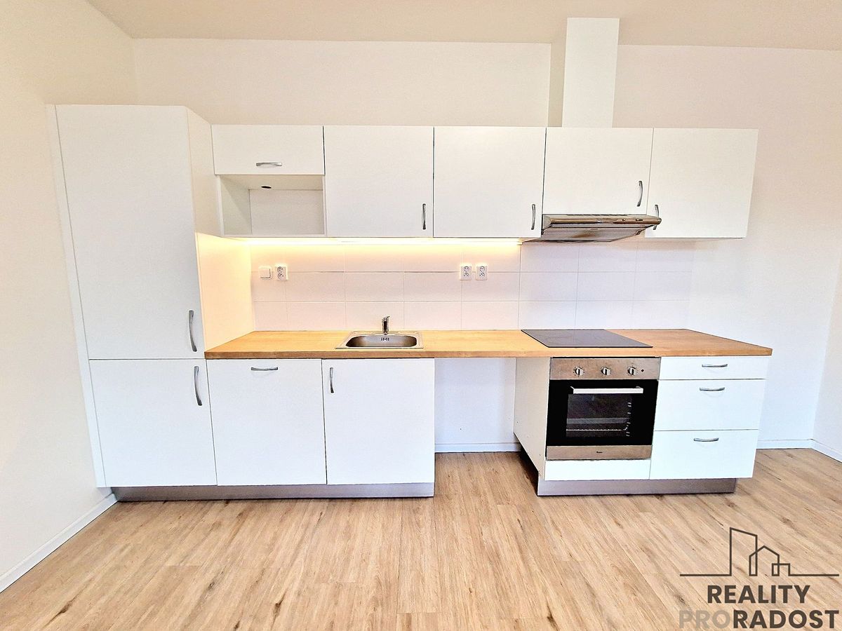 Pronájem bytu 2+kk 49 m²