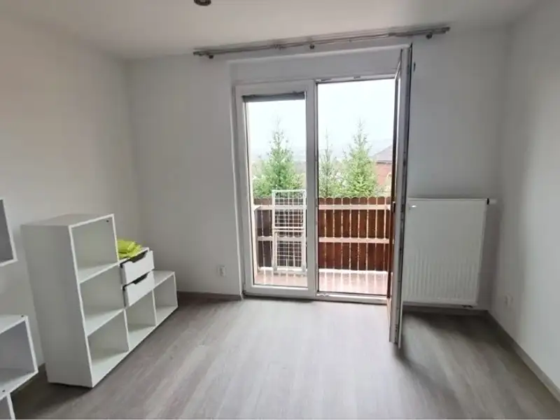 Prodej bytu 2+1 50 m², Praha – náhled fotky 3