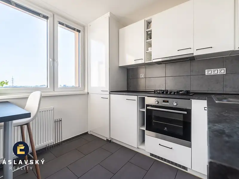 Prodej bytu 3+1 66 m², Olomouc – náhled fotky 1