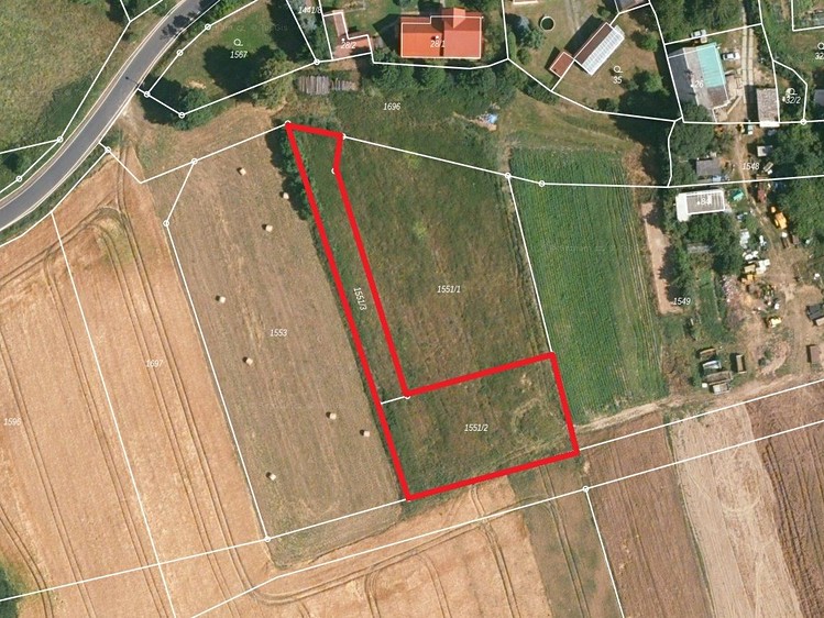 Grundstück zum Kauf, 1.888 m² (1 von 10)