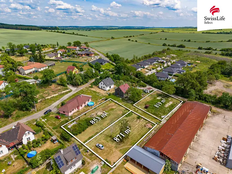 Prodej stavebního pozemku 2543 m², Kly – náhled fotky 2