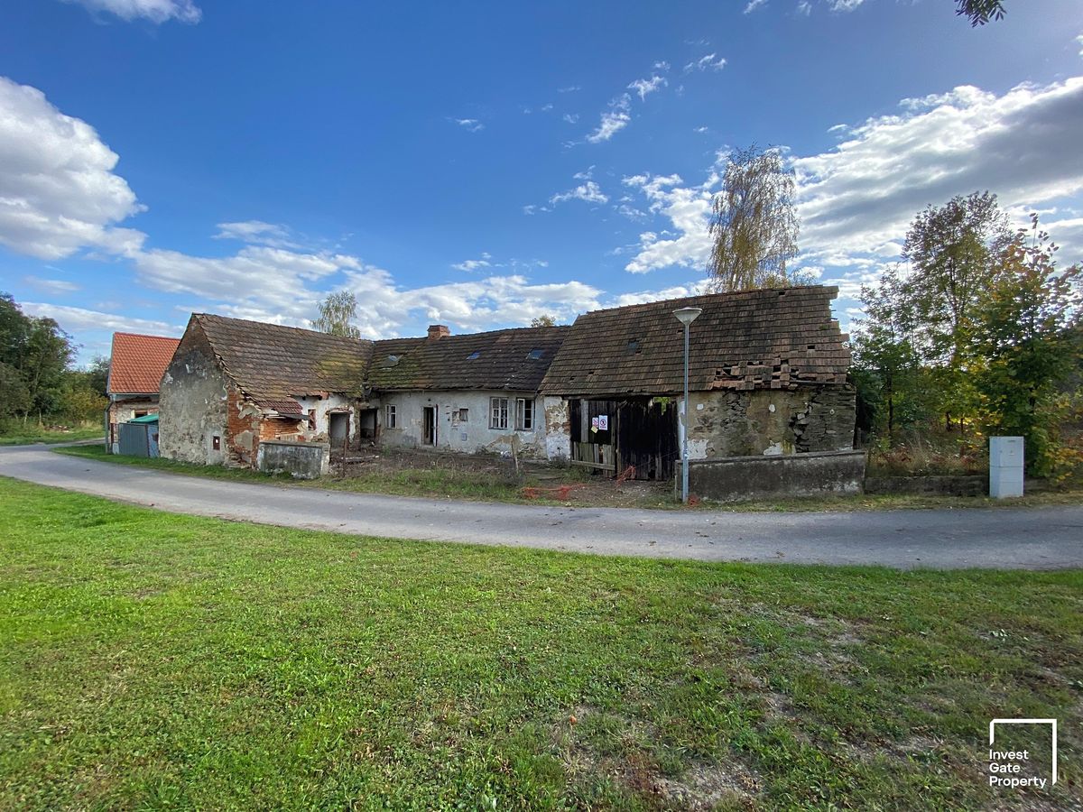 Prodej rodinného domu 150 m², pozemek 481 m² – fotografie 2