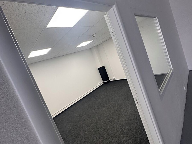Gewerbefläche zur Miete, 334 m² (5 von 7)