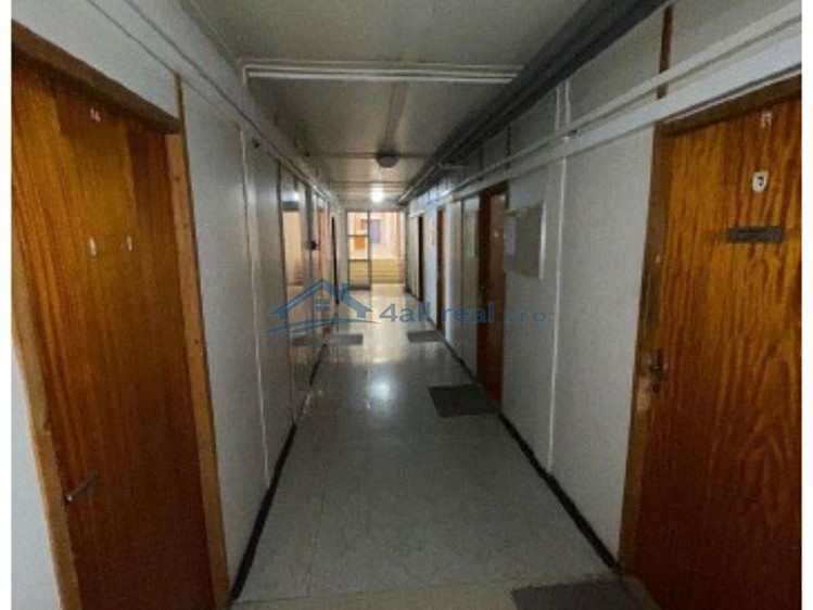 Prodej komerčního prostoru, 880 m² (20 z 29)