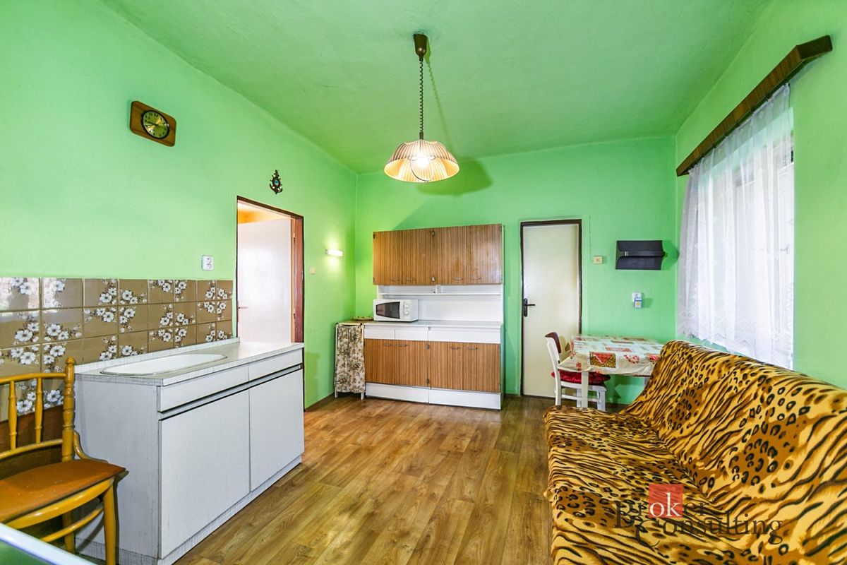 Prodej rodinného domu 78 m², pozemek 3200 m² – fotografie 4