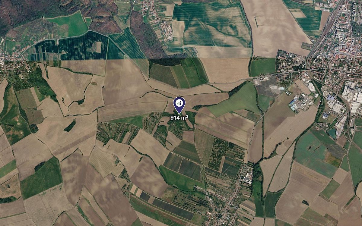 Prodej pole 914 m² – fotografie 2