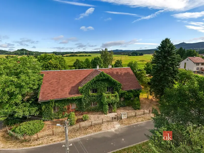 Prodej rodinného domu 302 m², pozemek 1335 m², Osečná – náhled fotky 1