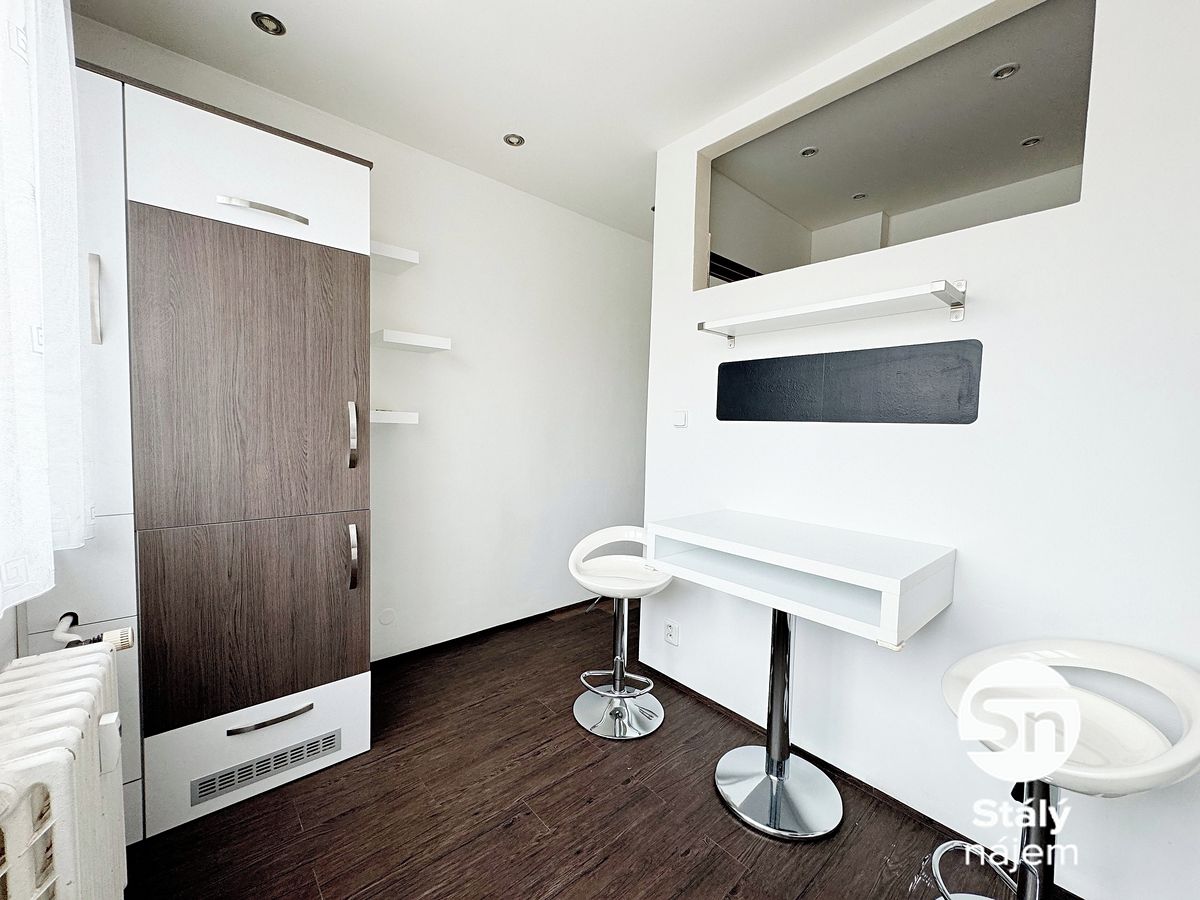 Pronájem bytu 2+1 54 m² – fotografie 5
