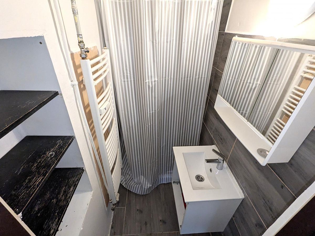 Pronájem bytu 1+kk 32 m² – fotografie 5