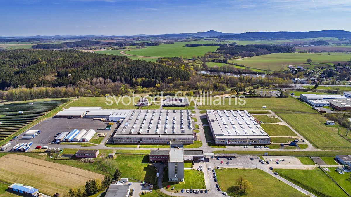 Pronájem skladového prostoru 800 m² – fotografie 2