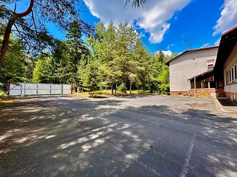 Prodej výrobní haly, prostoru 5000 m², Hazlov – náhled fotky 2