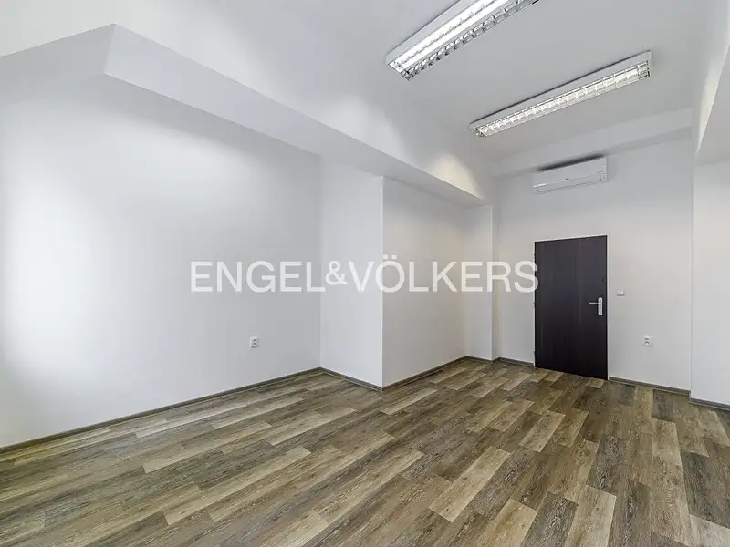 Pronájem kanceláře 19 m², Praha – náhled fotky 2