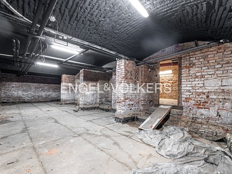 Комерційне приміщення в оренду, 329 м² (6 з 9)