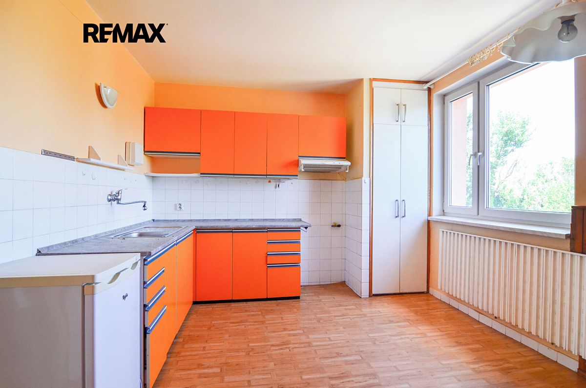 Prodej rodinného domu 160 m², pozemek 339 m² – fotografie 4