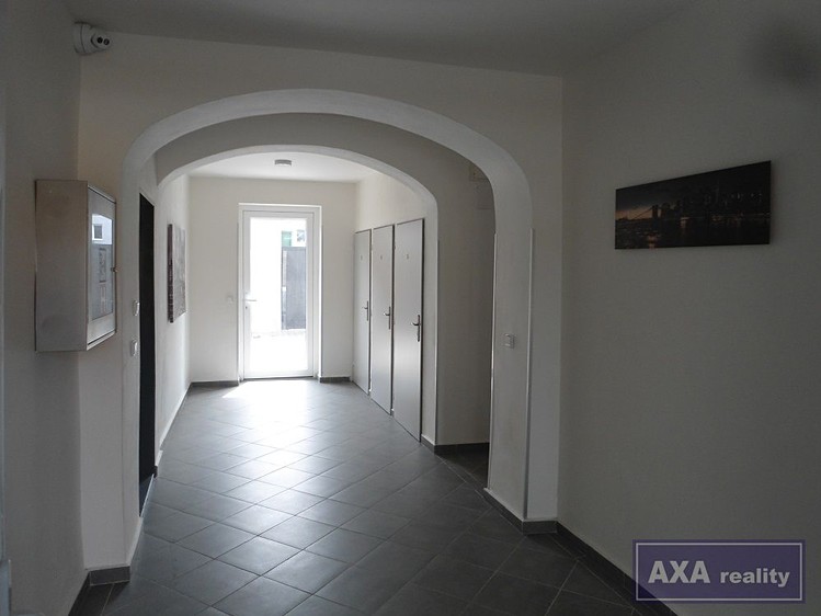 Pronájem bytu 2+1, 63 m² (13 z 14)