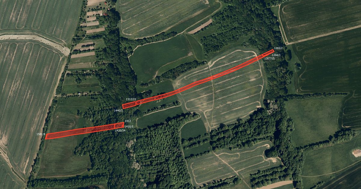 Prodej pole 15627 m²