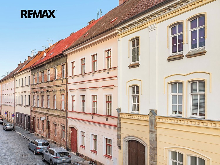 Будинок на продаж, 197 м² (1 з 30)