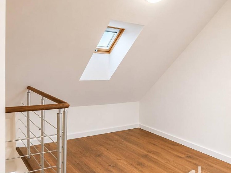 Pronájem bytu 3+kk, 76 m² (10 z 13)