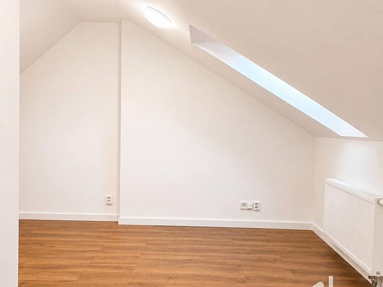 Pronájem bytu 3+kk, 76 m² (13 z 13)