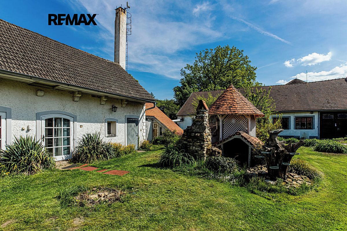 Prodej rodinného domu 154 m², pozemek 699 m² – fotografie 5