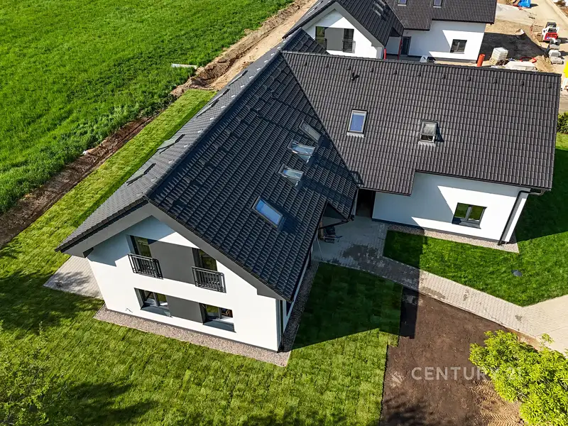 Prodej rodinného domu 113 m², pozemek 405 m², Škvorec – náhled fotky 2