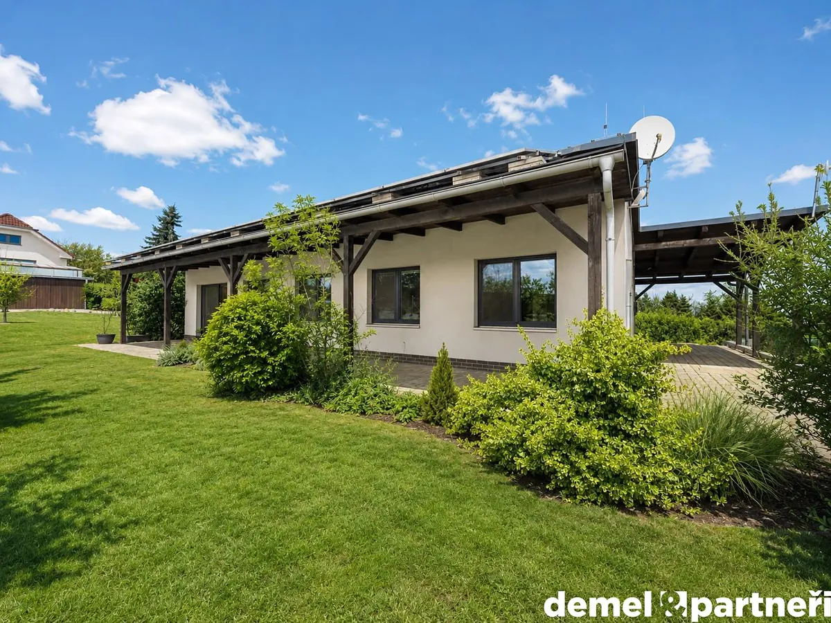 Prodej rodinného domu 121 m², pozemek 863 m²