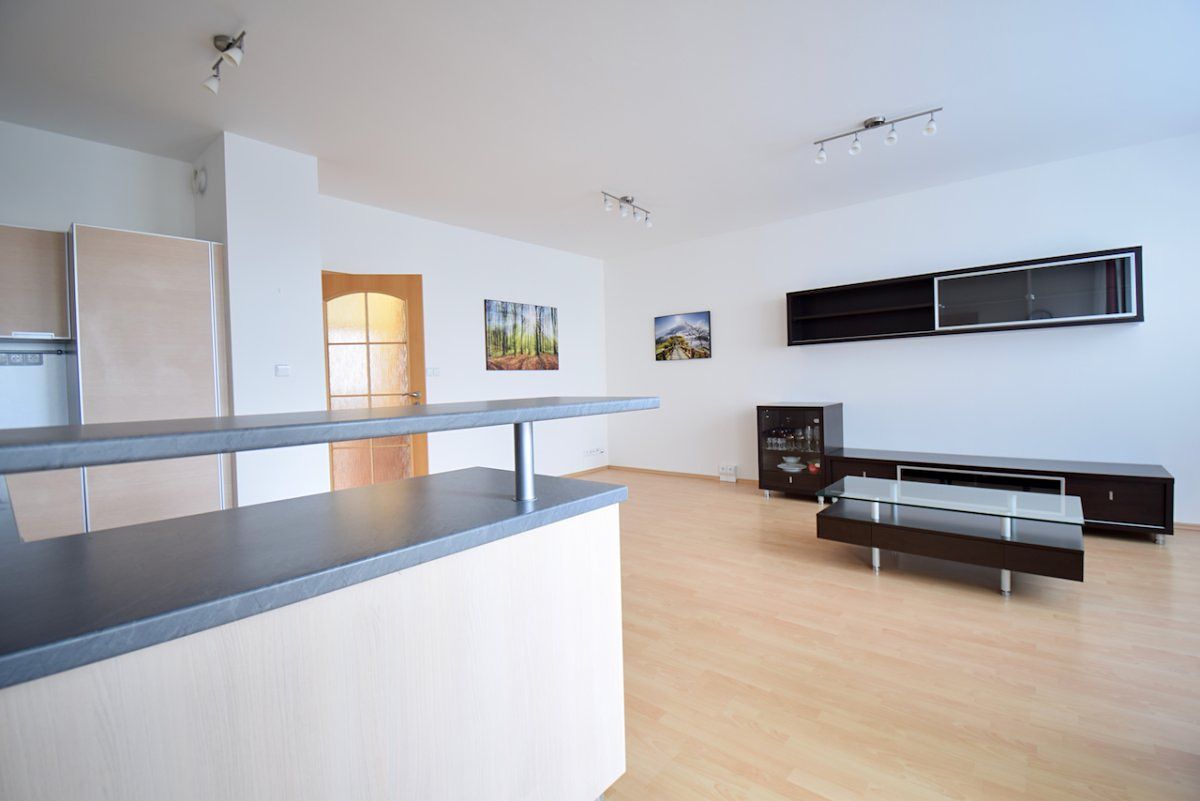 Pronájem bytu 3+kk 78 m² – fotografie 5