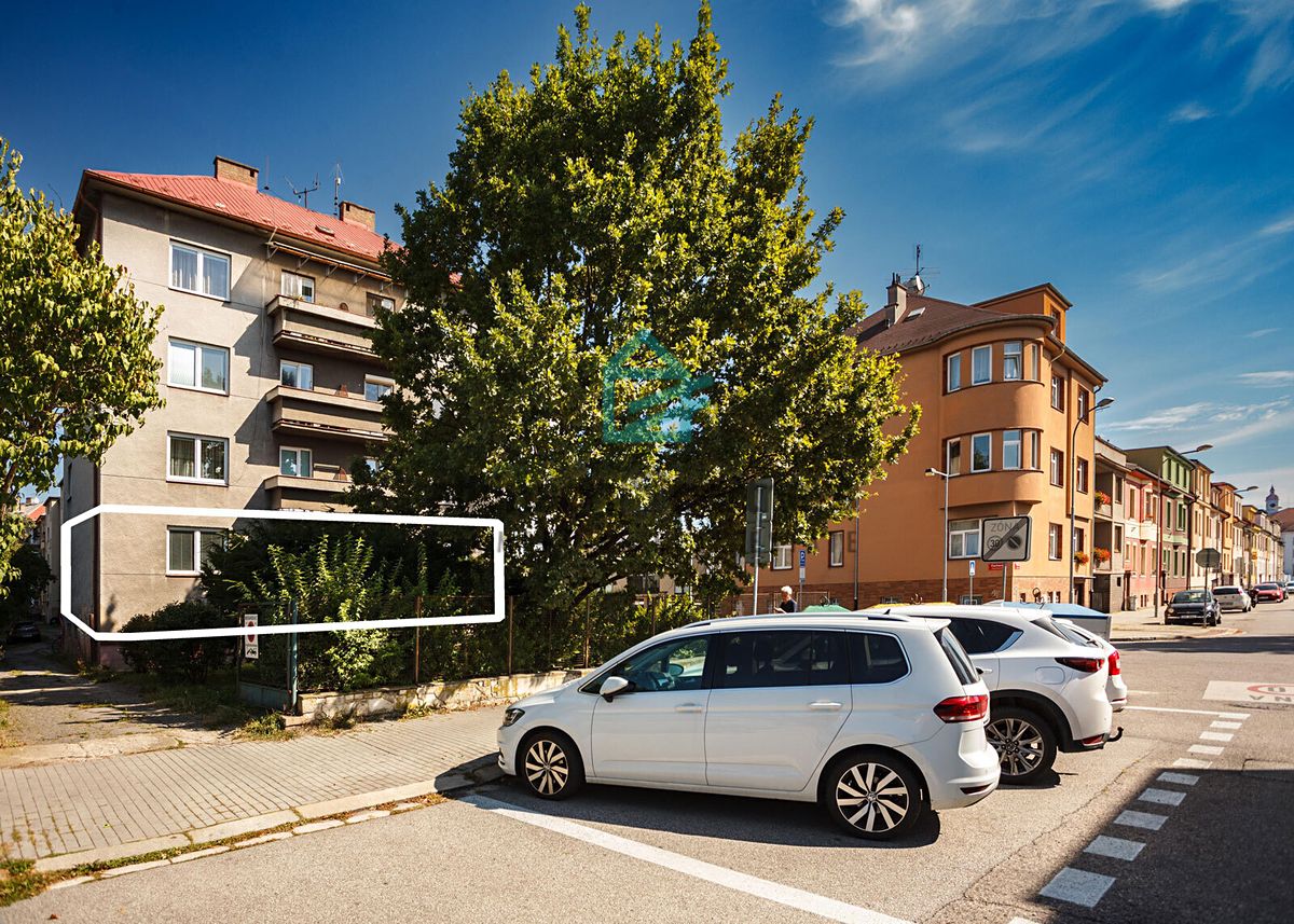 Pronájem bytu 2+kk 58 m² – fotografie 2