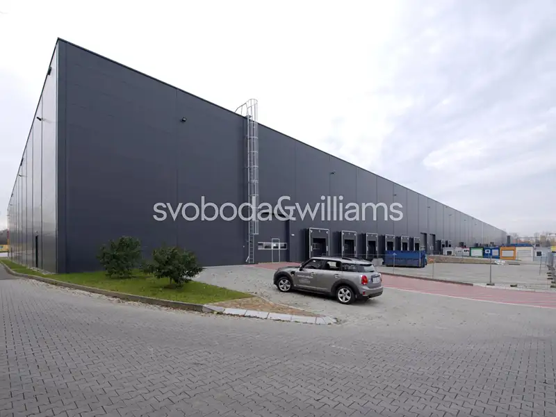 Pronájem výrobní haly, prostoru 2000 m², Zápy – náhled fotky 3