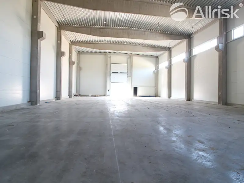 Pronájem výrobní haly, prostoru 1100 m², Brno – náhled fotky 3