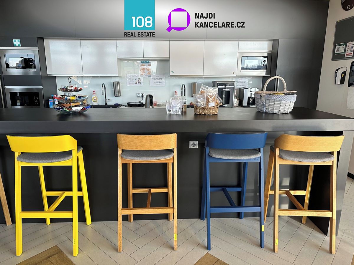 Pronájem kanceláře 2082 m² – fotografie 5