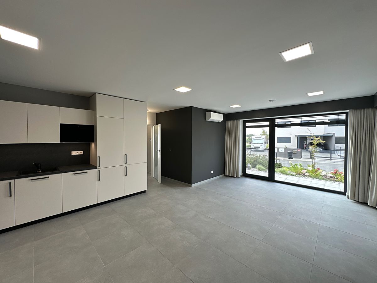 Pronájem bytu 3+kk 75 m² – fotografie 2