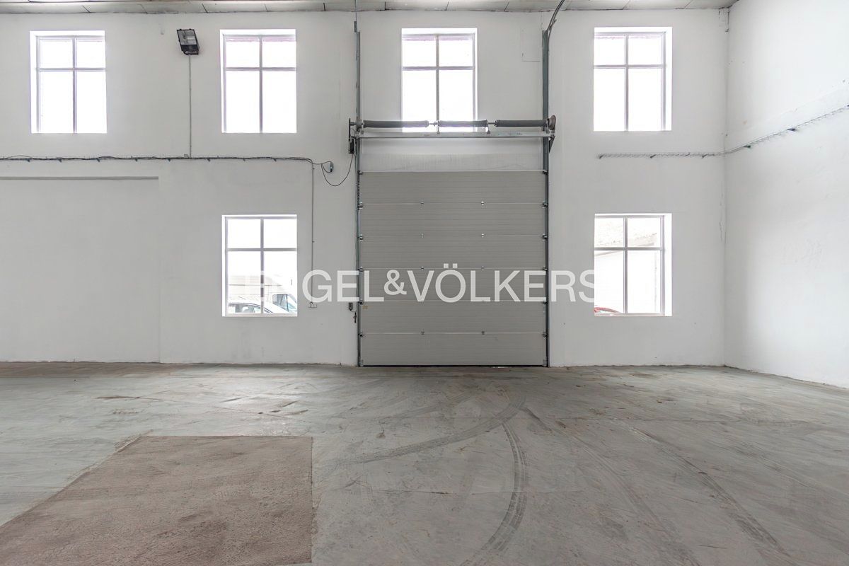 Pronájem výrobní haly, prostoru 500 m² – fotografie 3