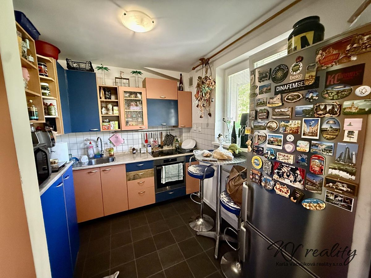 Prodej bytu 2+1 38 m², Vsetín – fotka 1 z 3